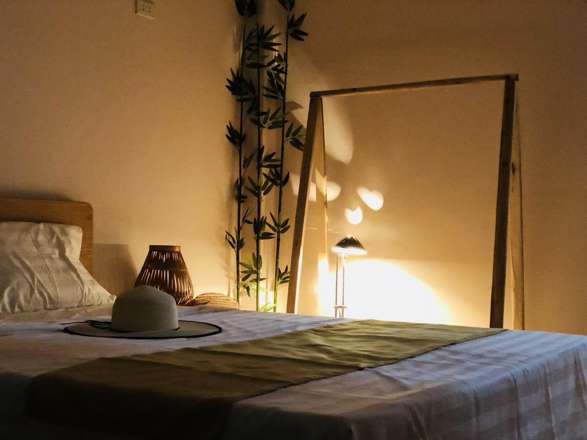 Hola Homestay Hanoi Exterior photo